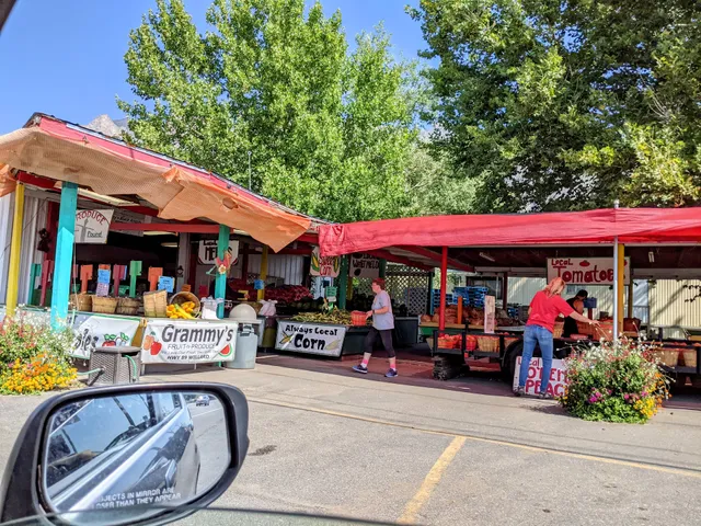 Grammy's Fruit & Produce