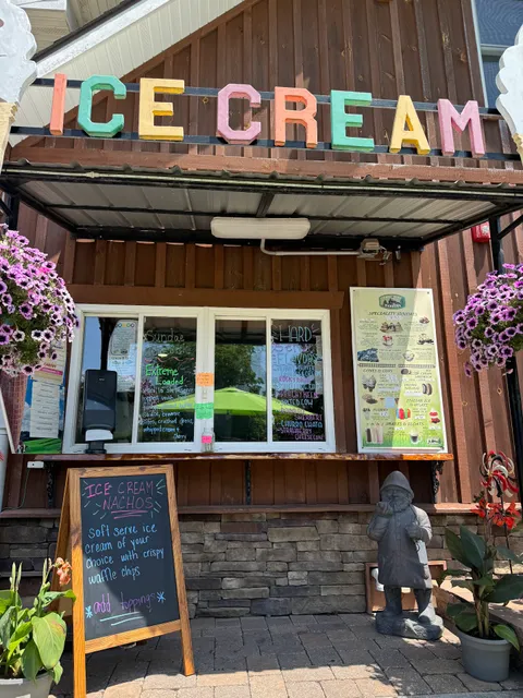 Trailside Gardens / Ice Cream