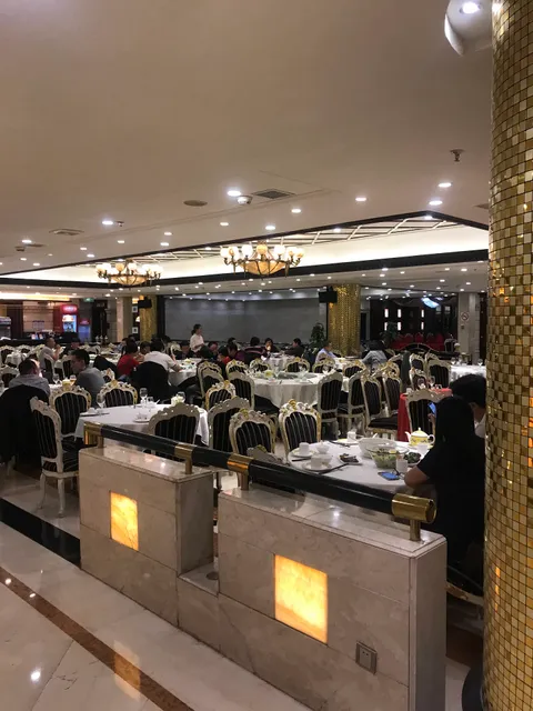 Meiyuancun Restaurant Oriental Shopping Center Shop