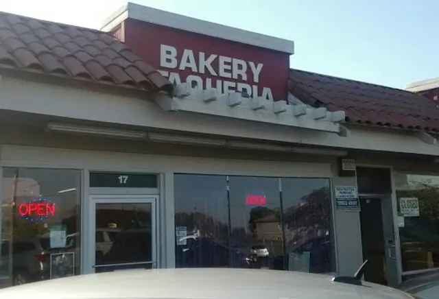 Bakery Taqueria Uno