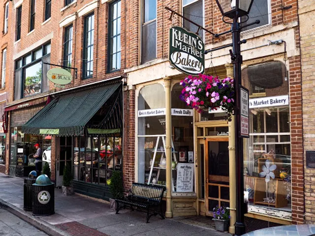 Klein's Market Bakery