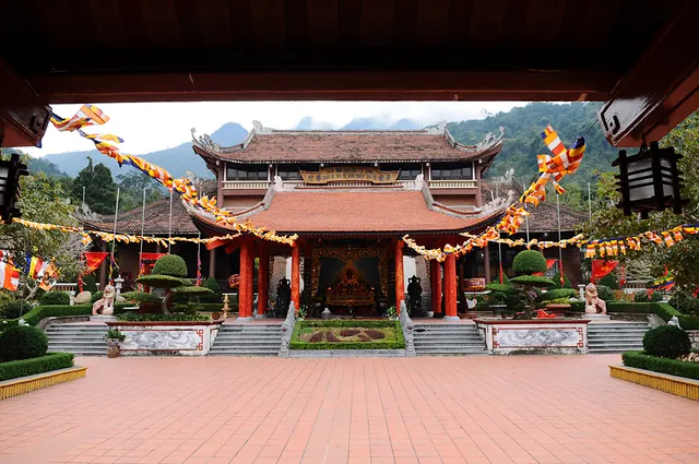 Yen Tu National Forest