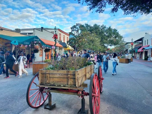 Art Center At City Market Inc