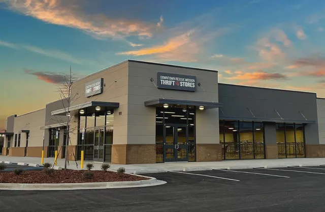 Downtown Rescue Mission Thrift Store