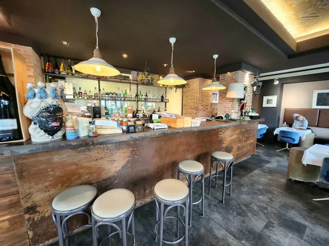 Cuisine 83 Enoteca di Mare Chef Andrey