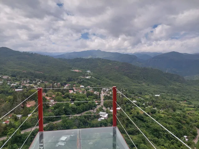 Mirador de Cristal Guelatao