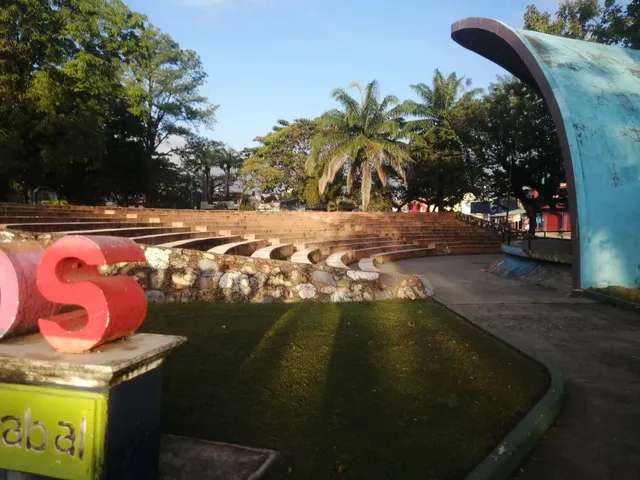 Parque Reina Barrios