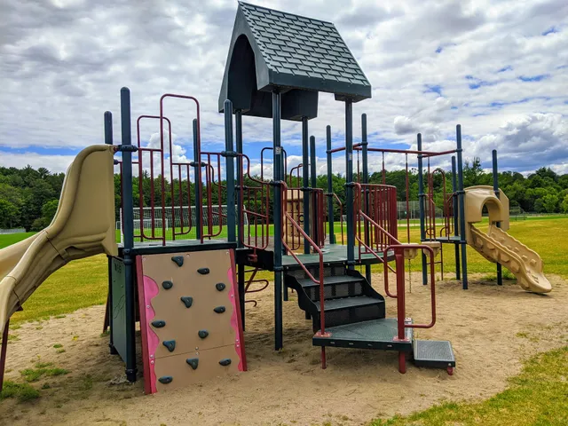 Harry J. Betar Jr. Recreational Park at Moreau Rec.
