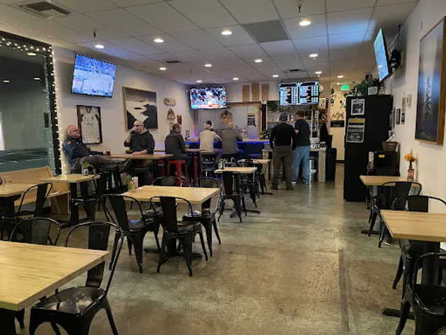 Cascadia Taphouse