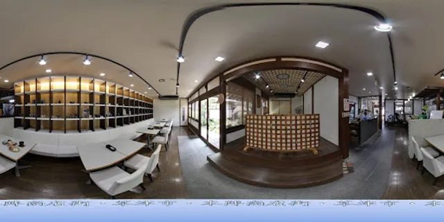 ベーカリー＆カフェ脇本陣