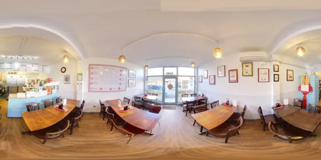 Zhonghua Traditional Snacks