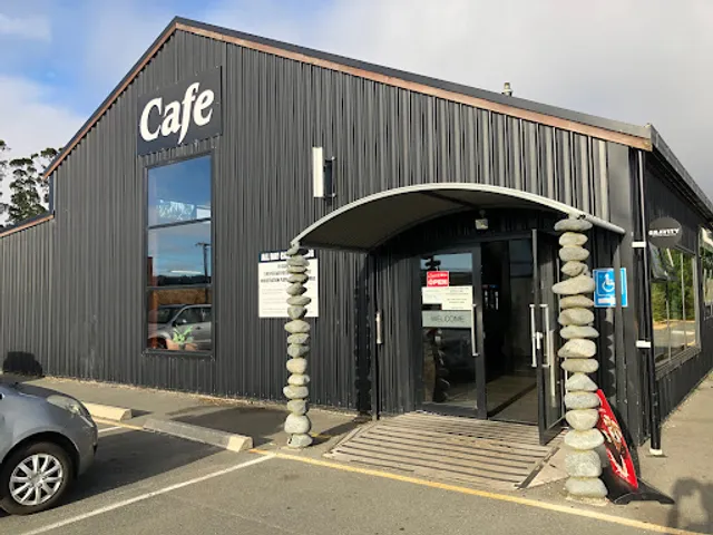 Alpine Centre Cafe & Bar