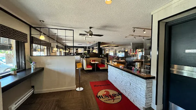 Mustang Pizza Restaurant