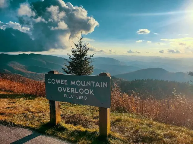 Cowee Mountain Overlook