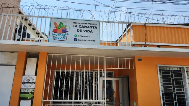 Restaurante "Canasta de Vida"