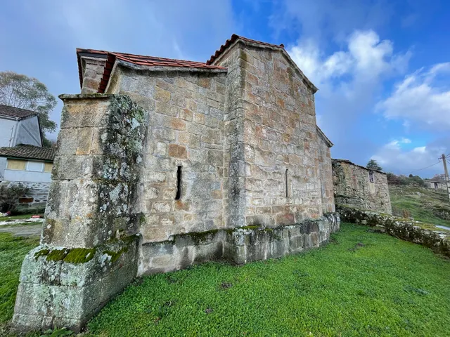 Iglesia de Santa María de Mixós