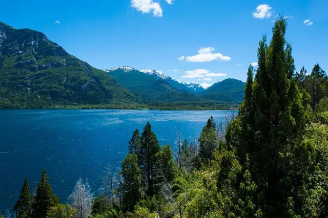Pilot Bay Provincial Park