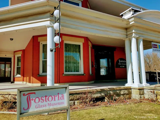 Fostoria Glass Museum