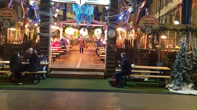 Hay's Galleria
