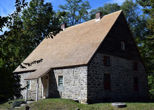 Historic Huguenot Street