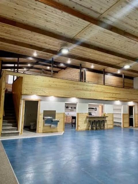 Lava Hot Springs Lodge