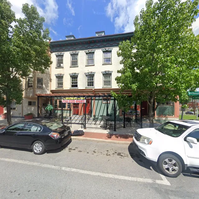 Maracas Dominican Restaurant