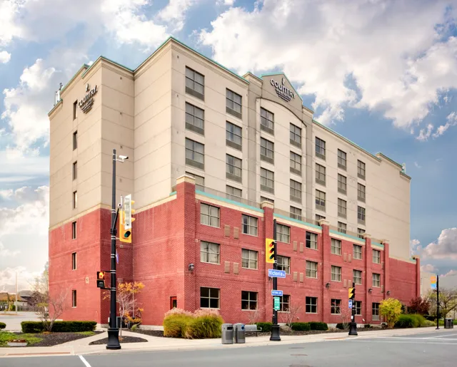 Country Inn & Suites by Radisson, Niagara Falls, ON