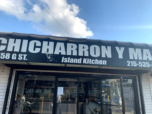 CYM Island Kitchen