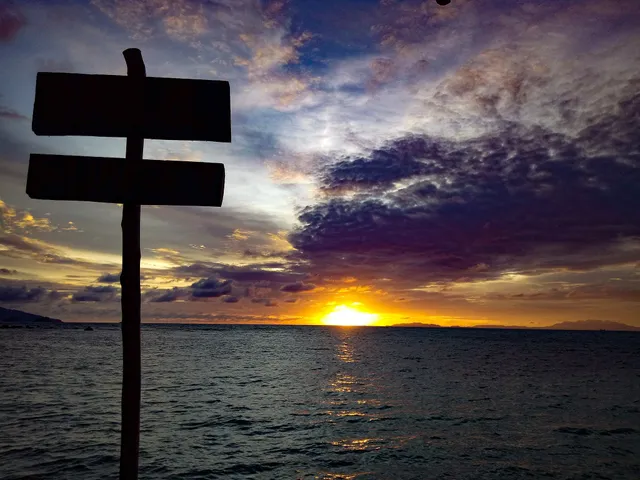 Pantai gucibatukapal Campingwisata beach nature