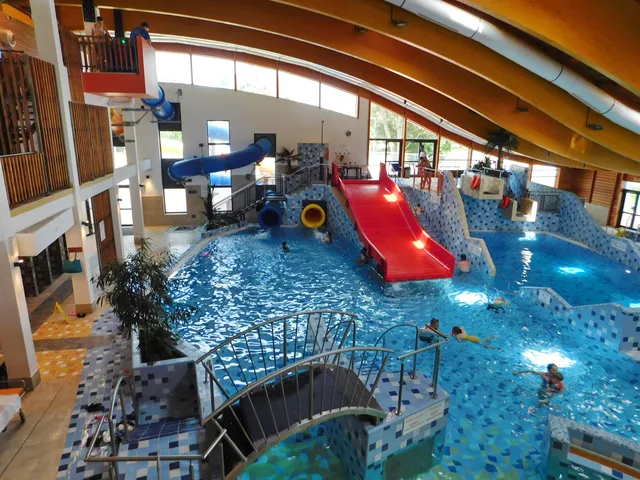 Harkányi Gyógyfürdő és Strand Csúszdapark