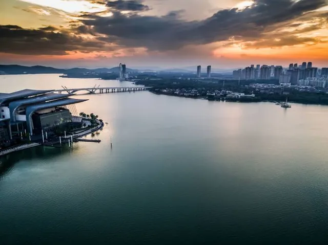 Ma On Shan Promenade
