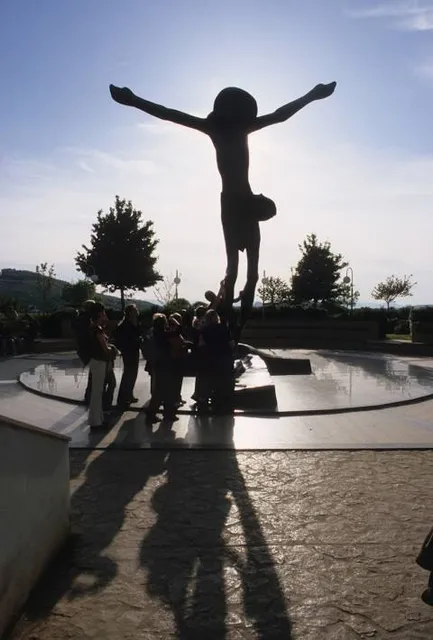 Estatua de Cristo Resucitado de Međugorje