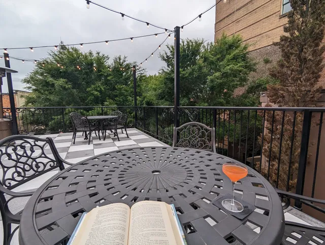 Rafters: Rooftop Bar and Grill