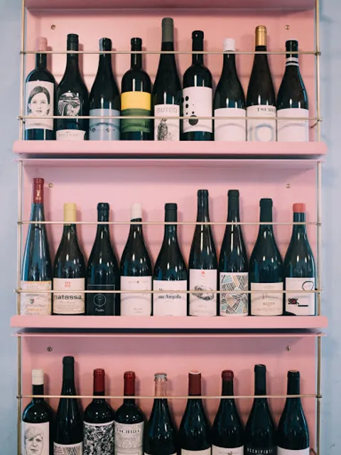 Café Natural Winebar Espresso.