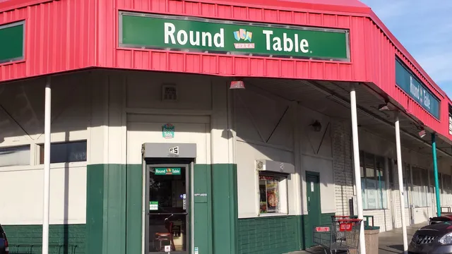 Round Table Pizza