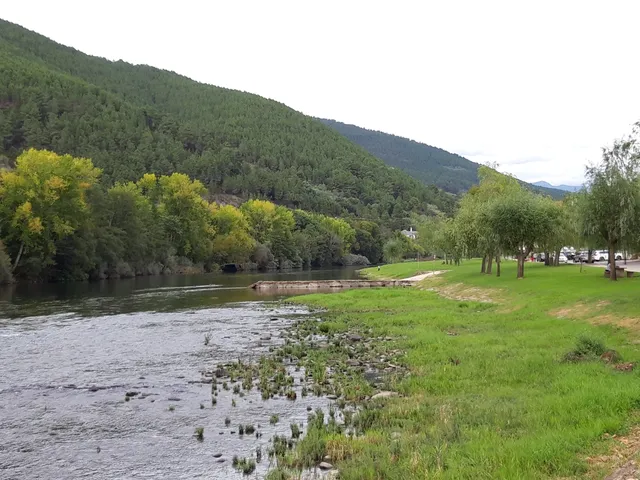 Praia fluvial de San Clodio