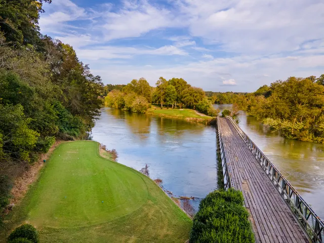 Island Pointe Golf Club