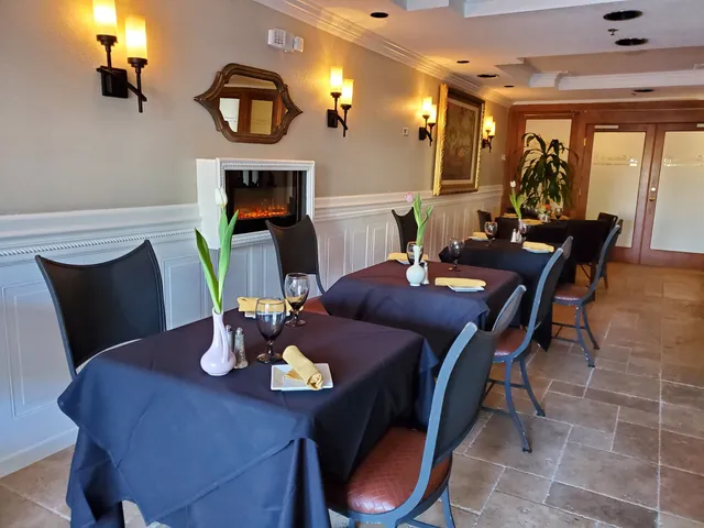 La Cocina at the Cellar Upstairs