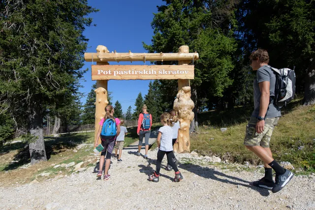 Pot pastirskih škratov na Krvavcu