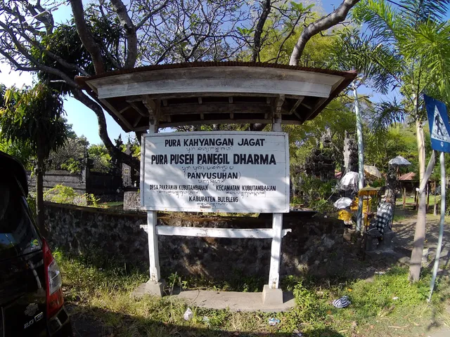 Pura Penegil Dharma