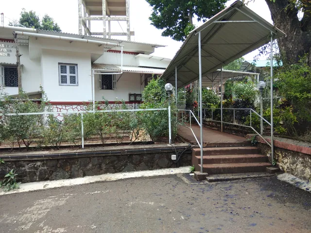 Shantinath Shwetambar Jain Temple
