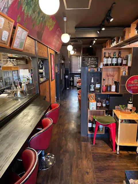 WINE✕鉄板料理 ば～る