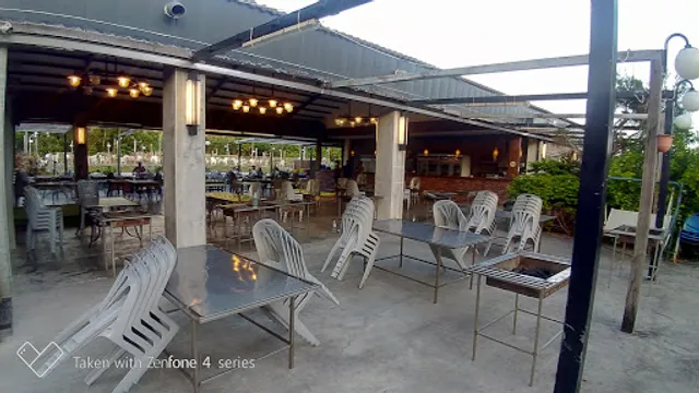 【墾丁之星碳烤BBQ】屏東美食｜墾丁燒烤｜墾丁必吃 墾丁人氣推薦 後壁湖 海鮮炭烤 團體包場