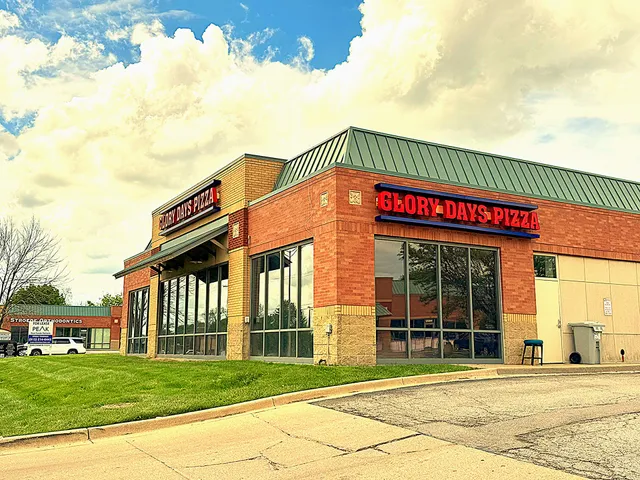 Glory Days Pizza - Overland Park
