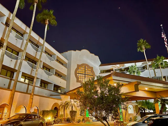 GreenTree Hotel Phoenix West