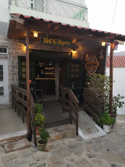 BEERaki Cretan Pub