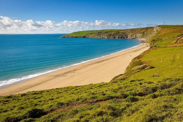 Traeth Porth Ceiriad