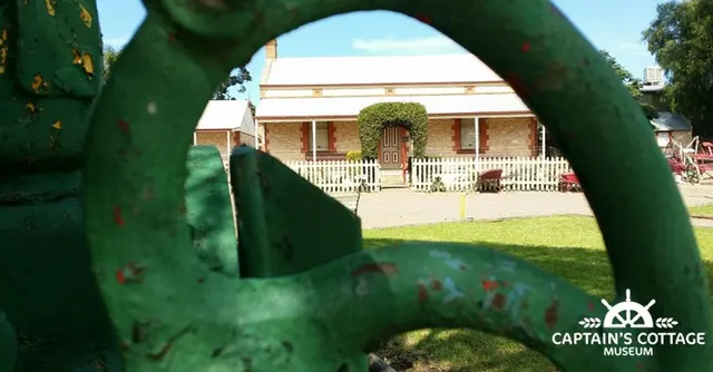 Captain's Cottage Museum