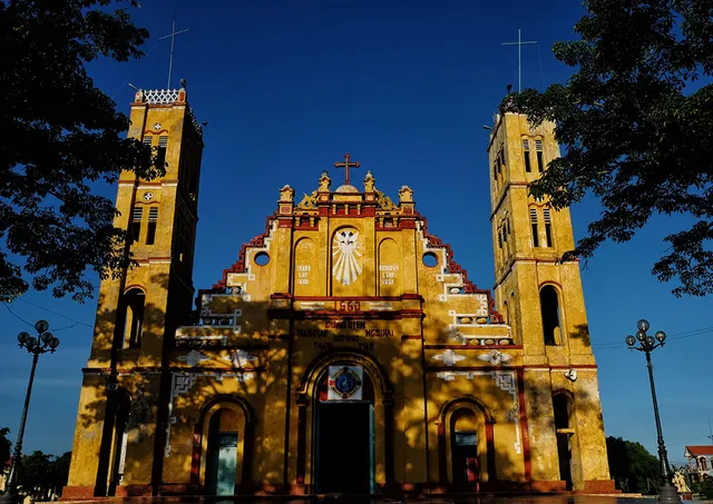 Xuong Dien church