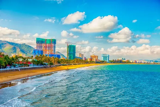 Bãi biển Quy Nhơn